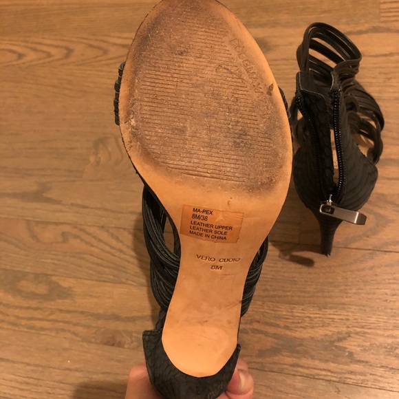 BCBG strapless heels - Picture 6 of 7